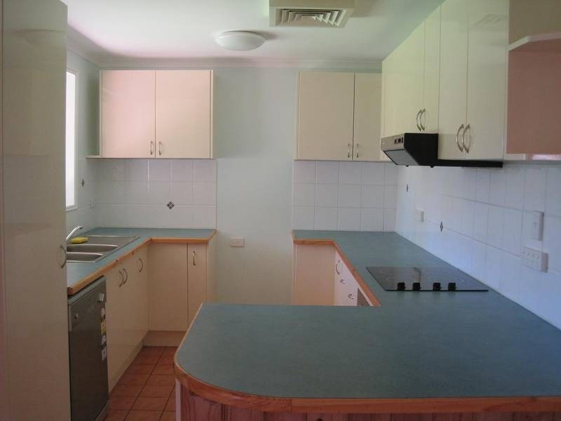 96 Oakover Crescent, Dampier WA 6713