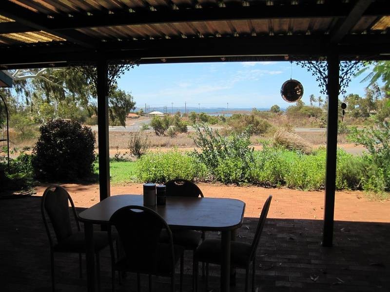 96 Oakover Crescent, Dampier WA 6713