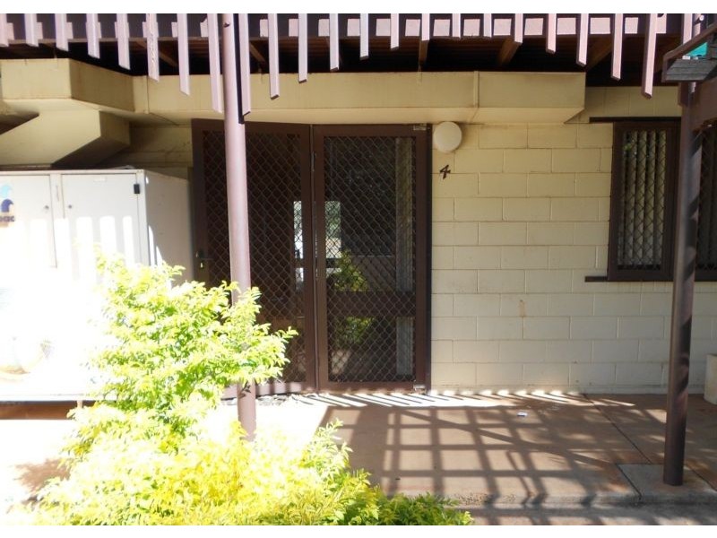 4/28 Strickland Drive, Millars Well WA 6714