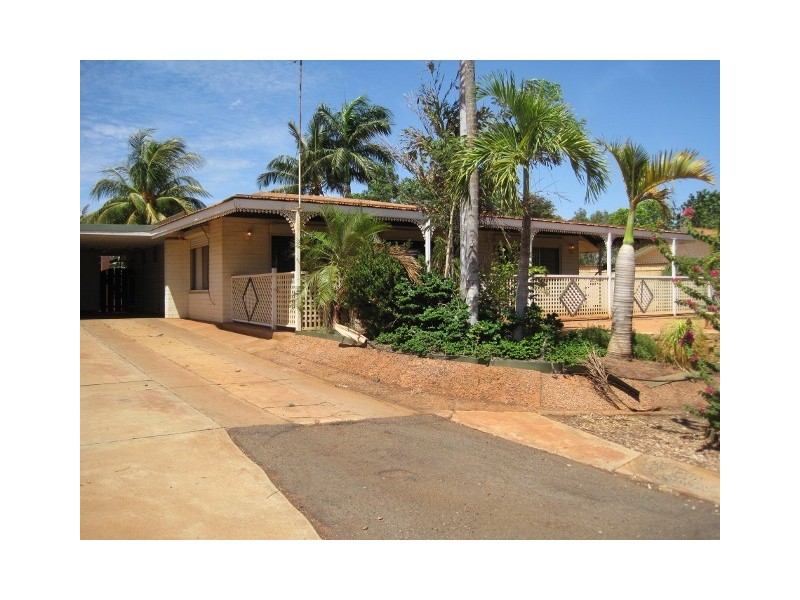 11 Durack Crescent, Dampier WA 6713