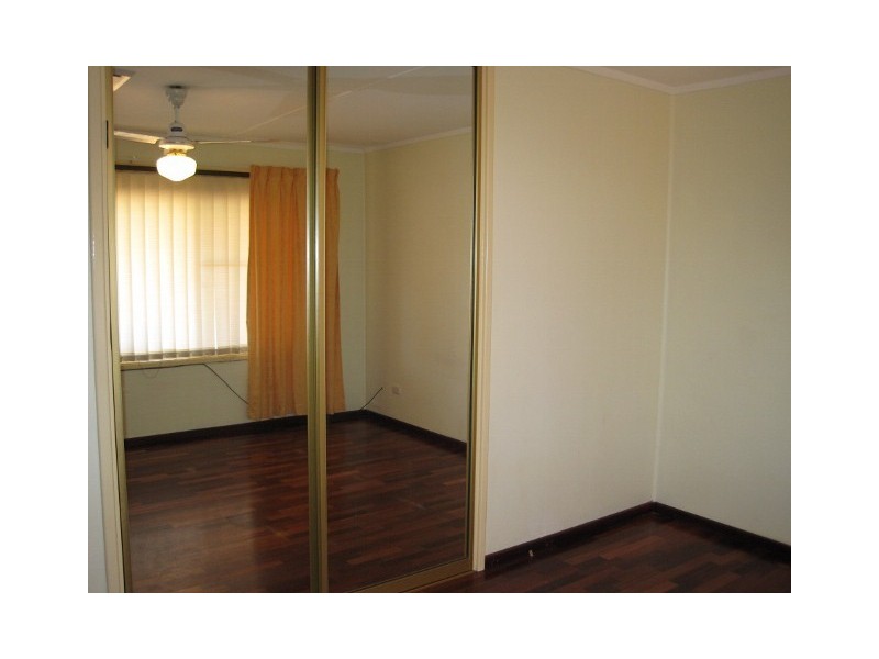 11 Durack Crescent, Dampier WA 6713