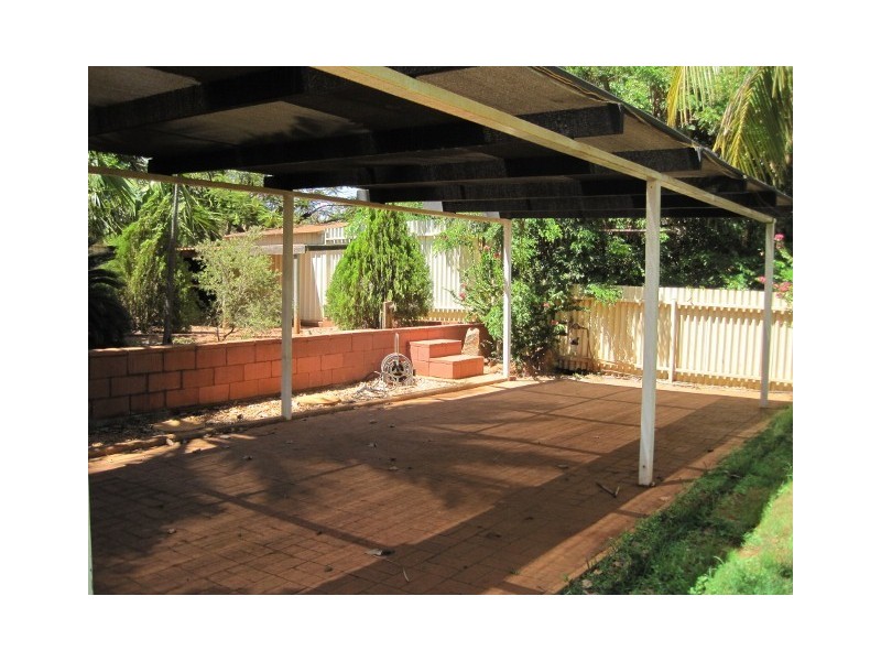 11 Durack Crescent, Dampier WA 6713