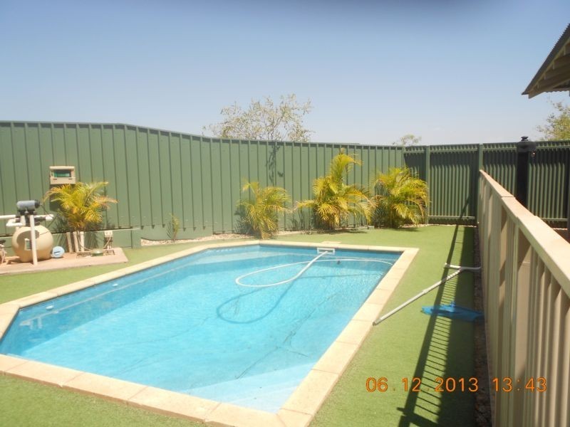 27B Moynes Court, Baynton WA 6714