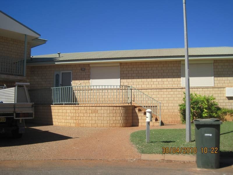 13 Fabling Court, Baynton WA 6714