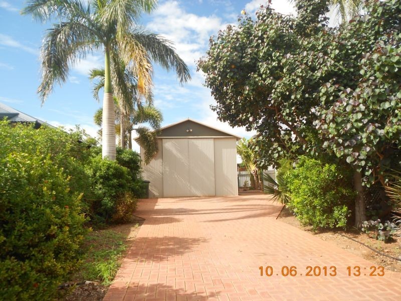 48 Campbell Crescent, Baynton WA 6714