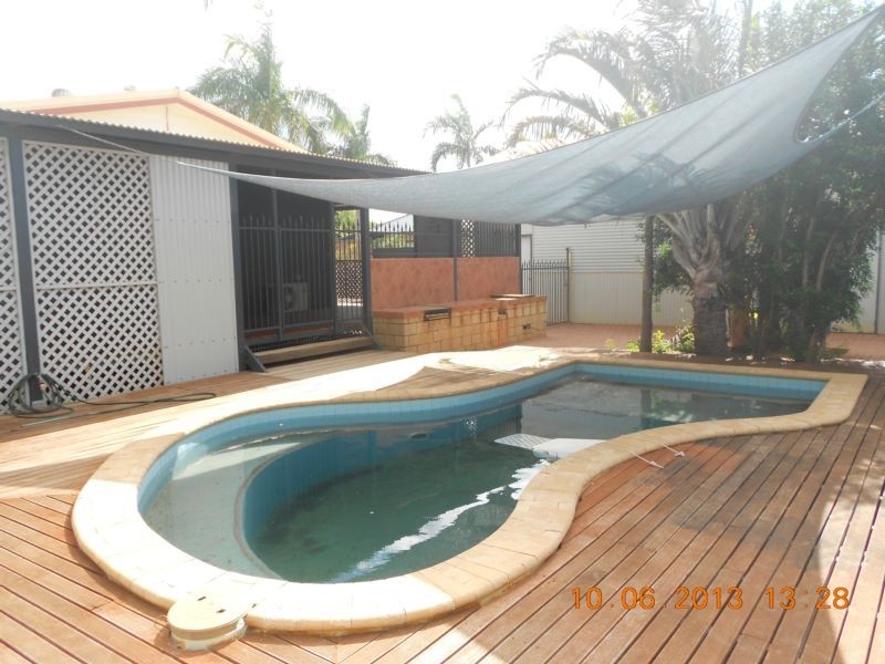 48 Campbell Crescent, Baynton WA 6714