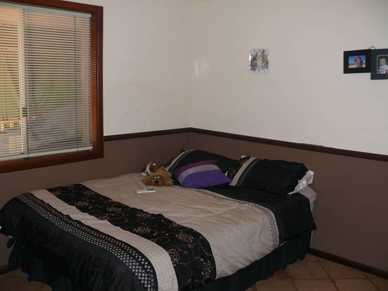 15 Thompson Place, Pegs Creek WA 6714