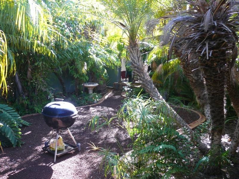 15 Thompson Place, Pegs Creek WA 6714