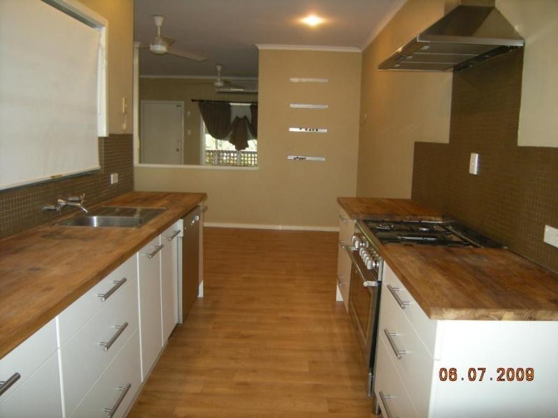 8C Lathwell Close, Nickol WA 6714