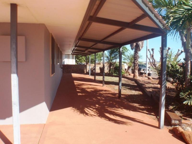 38 Lewis Drive, Nickol WA 6714