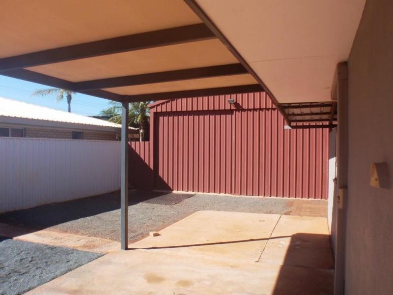 38 Lewis Drive, Nickol WA 6714