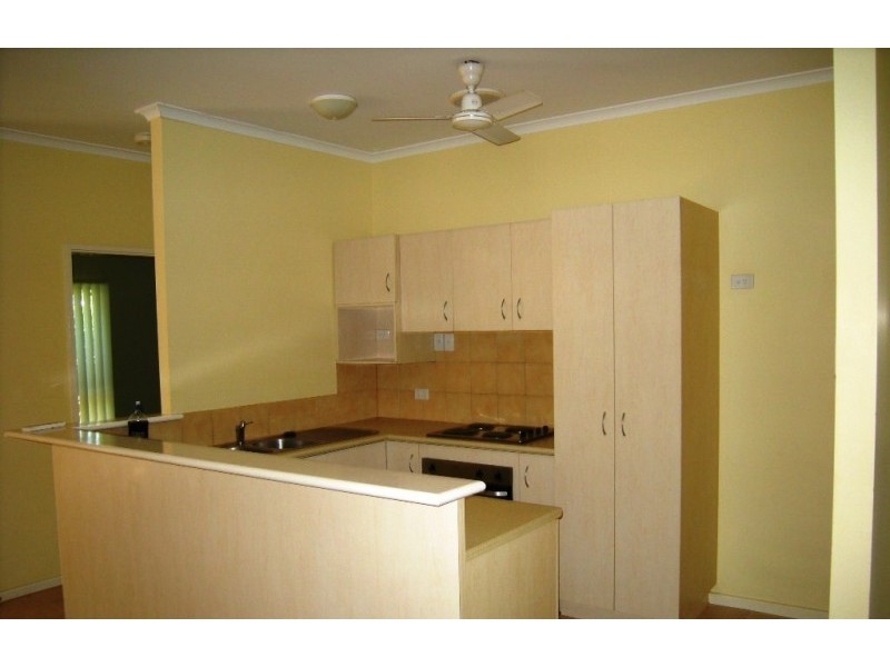 10/2 Buchanan Circuit, Baynton WA 6714