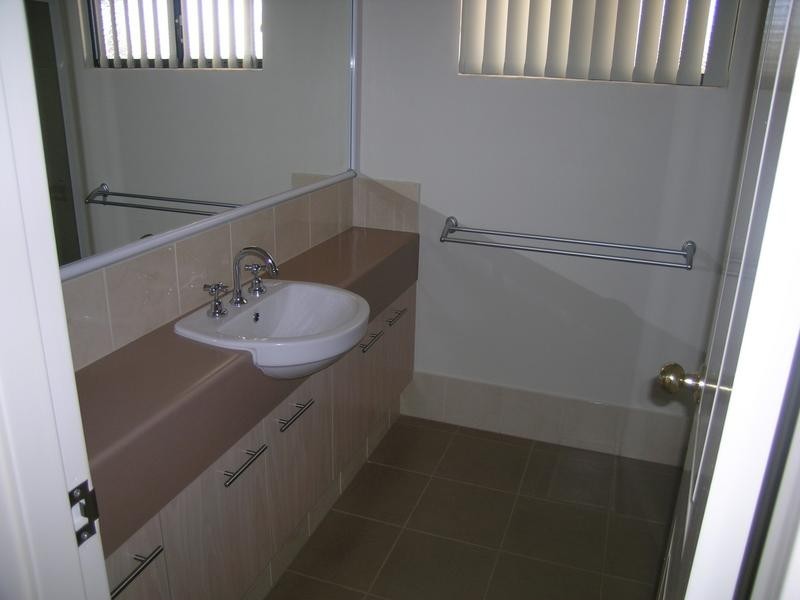 6 Lee Avenue, Karratha WA 6714