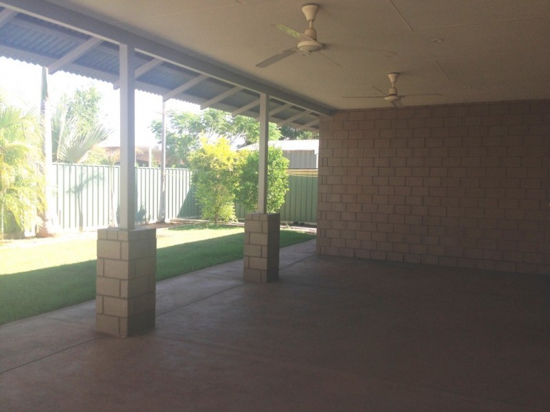 9 Ridge Elbow, Nickol WA 6714