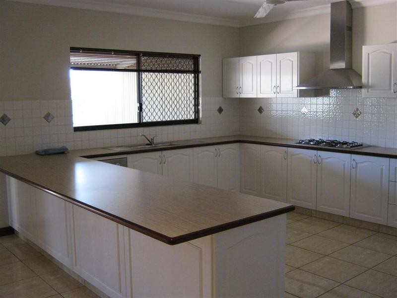 28 MacMahon Way, Karratha WA 6714