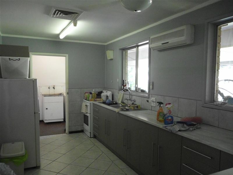 37 Ashburton Crescent, Dampier WA 6713