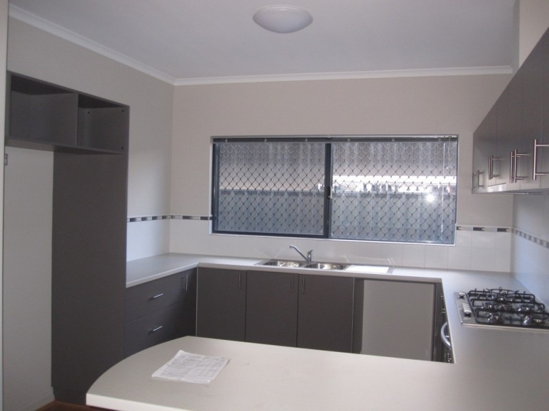 13 Euro Boulevard, Baynton WA 6714