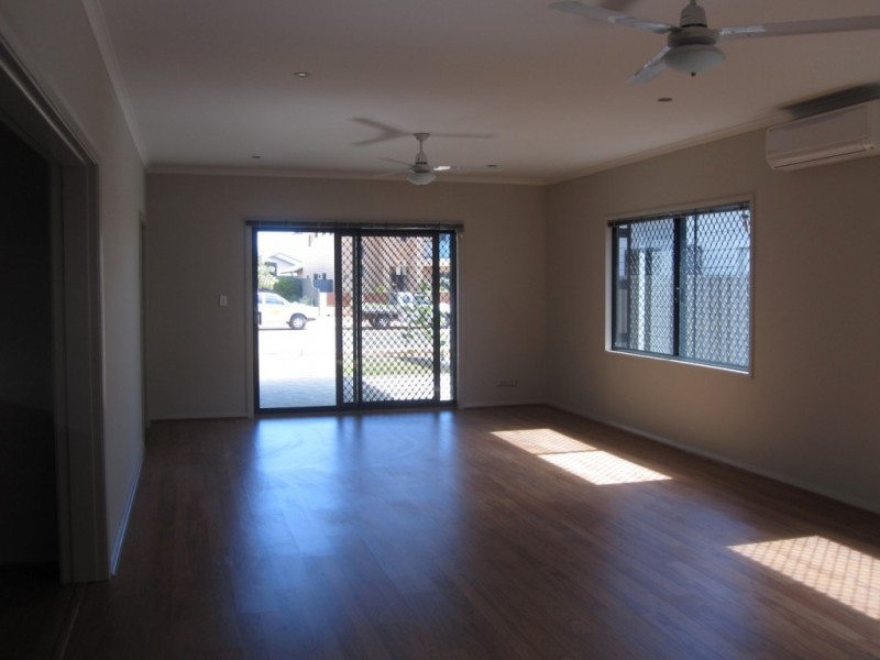 13 Euro Boulevard, Baynton WA 6714