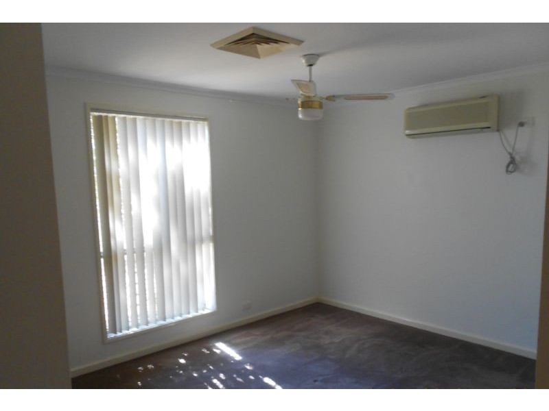 2 Mayo Court, Nickol WA 6714