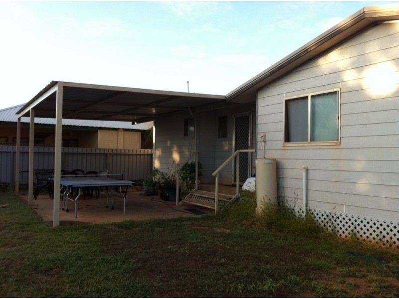 51 Radley Drive, Baynton WA 6714