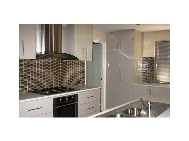 27A Moynes Court, Baynton WA 6714