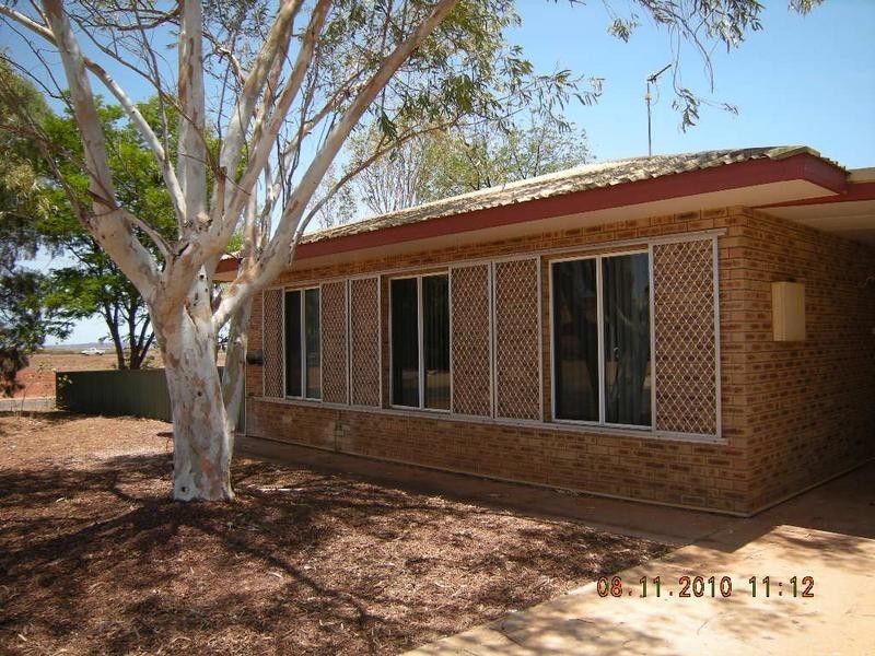 13 Pelusey Way, Nickol WA 6714