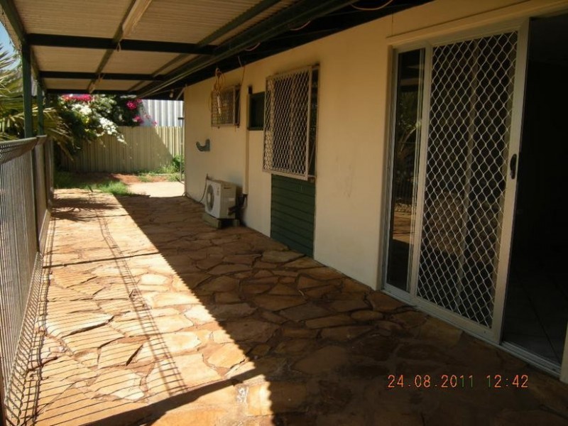 13 Frinderstein Way, Karratha WA 6714