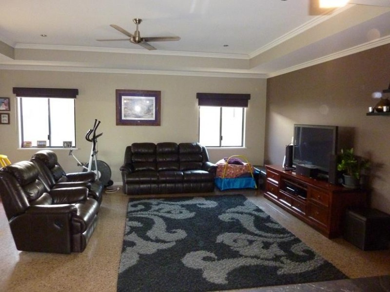 10 Gardugarli Drive, Baynton WA 6714