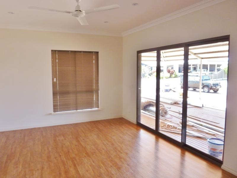 24 Heron Loop, Karratha WA 6714