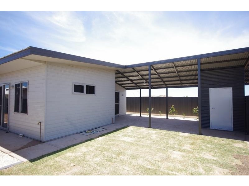 7 Bettong Bend, Karratha WA 6714