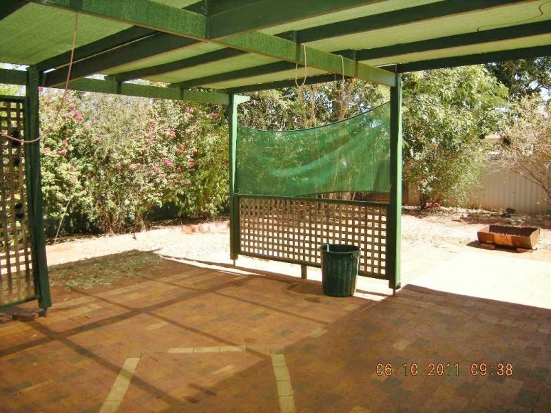 33 Leslie Loop, Baynton WA 6714