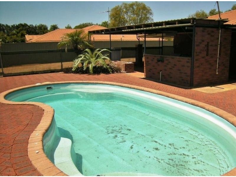 15 Gascoyne Crescent, Dampier WA 6713