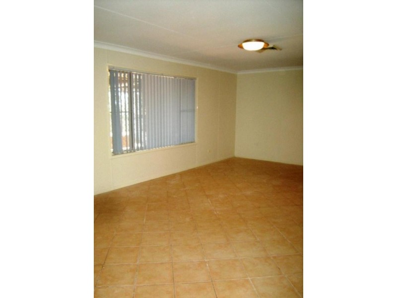 15 Gascoyne Crescent, Dampier WA 6713