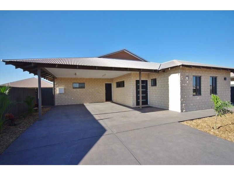 13 Echidna Road, Baynton WA 6714