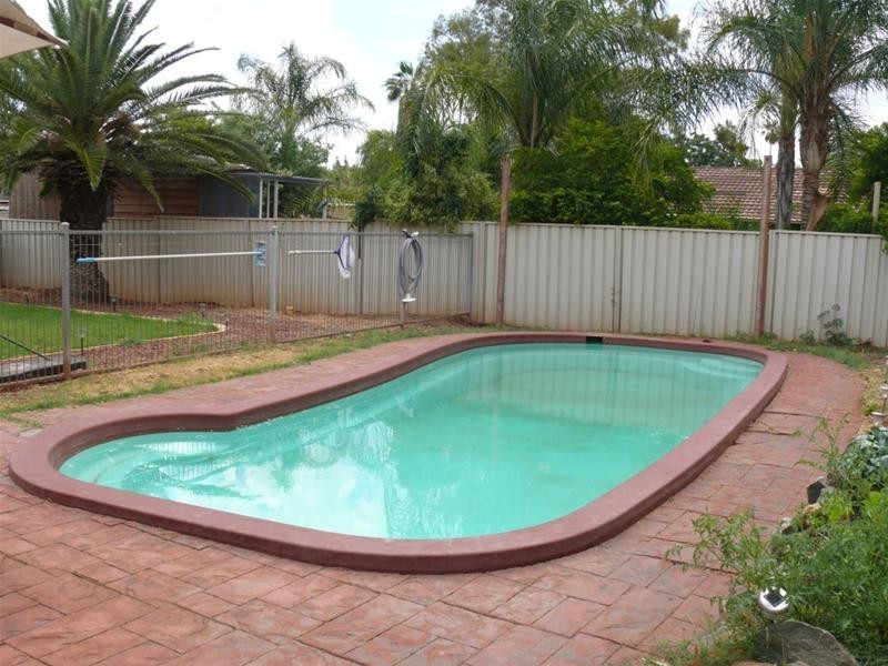 599 Narrabula Street, Tom Price WA 6751