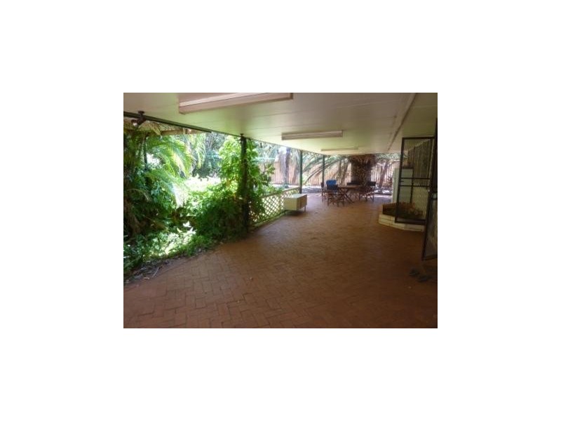 Flynn Crescent, Dampier WA 6713