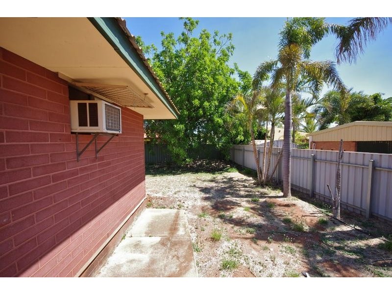 B/11 Swetman Way, Nickol WA 6714