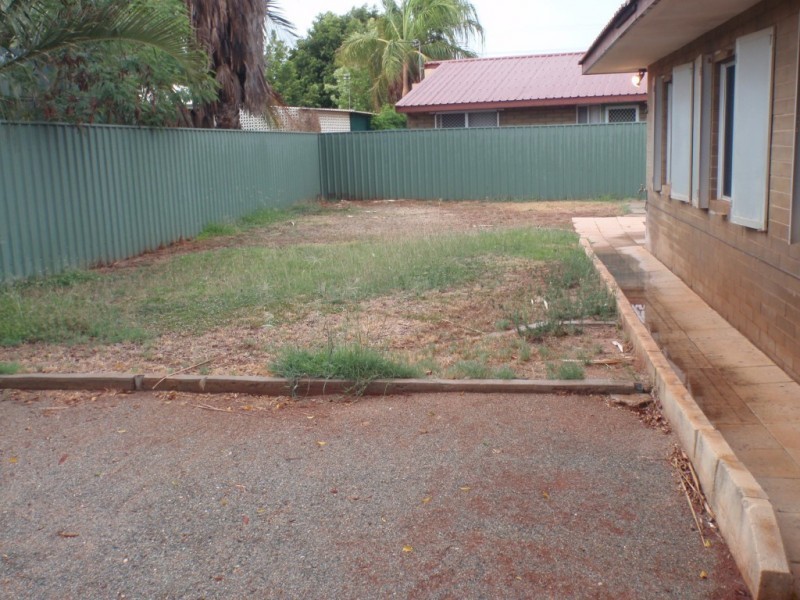 4 Kwong Close, Millars Well WA 6714