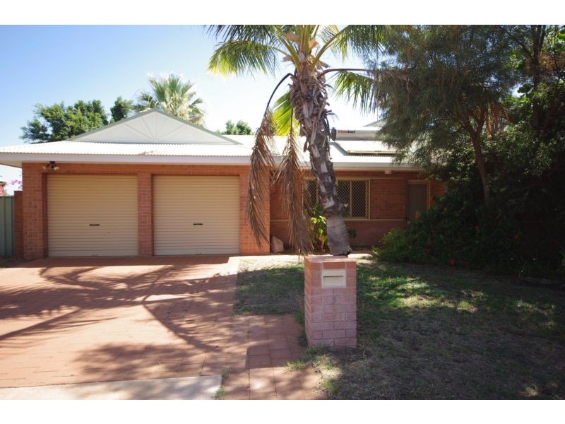 5 Tournay Court, Baynton WA 6714