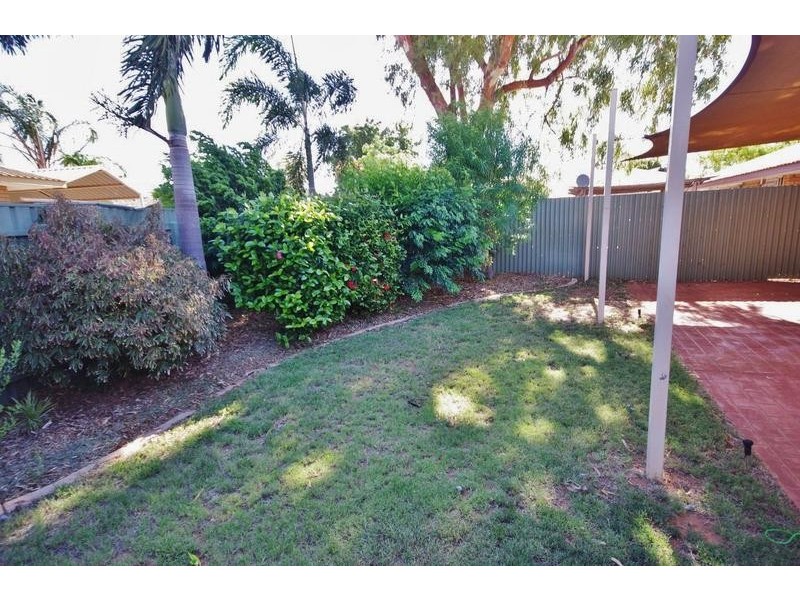 8B Stanbridge Way, Karratha WA 6714