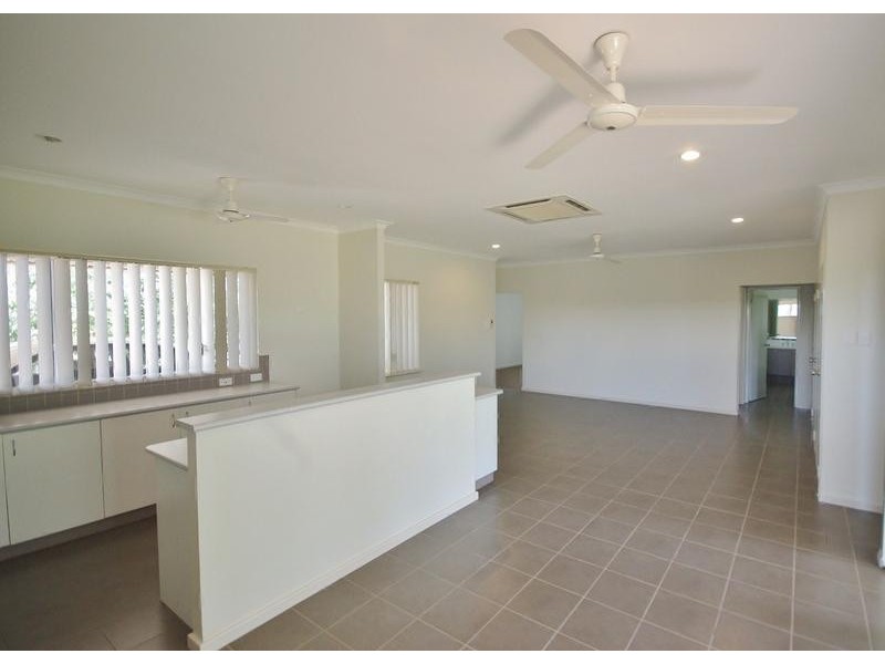 16 Bowerbird Drive, Nickol WA 6714