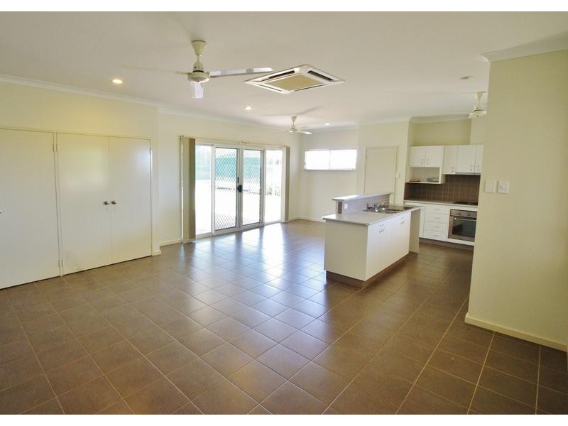 16 Bowerbird Drive, Nickol WA 6714