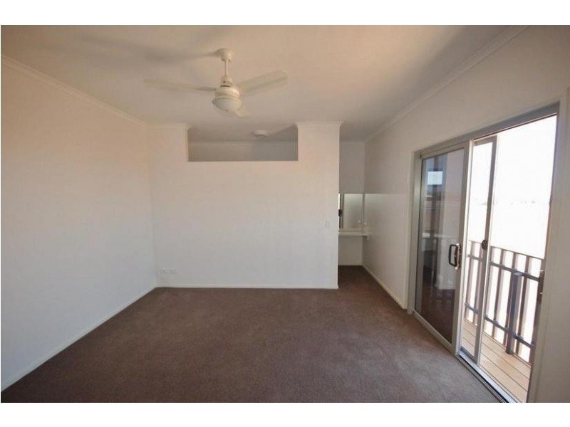 35 Balyarra Parkway, Karratha WA 6714