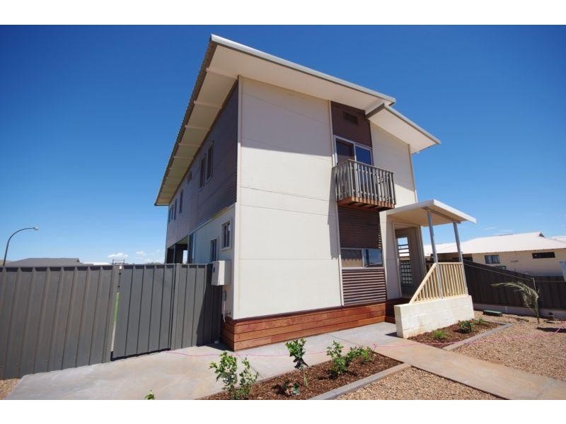 21 Balyarra Parkway, Baynton WA 6714