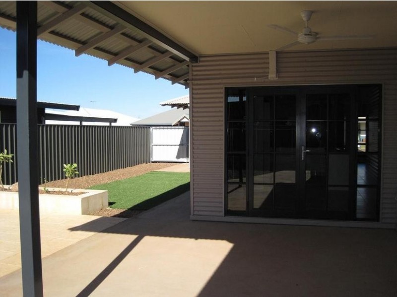 5 Plumegrass Way, Nickol WA 6714