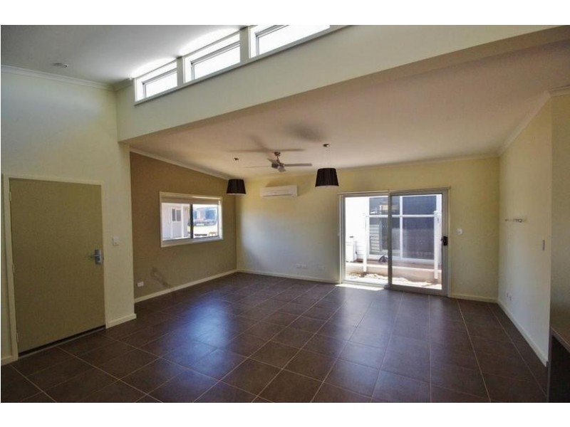 Unit 16 Padbury Central, Karratha WA 6714