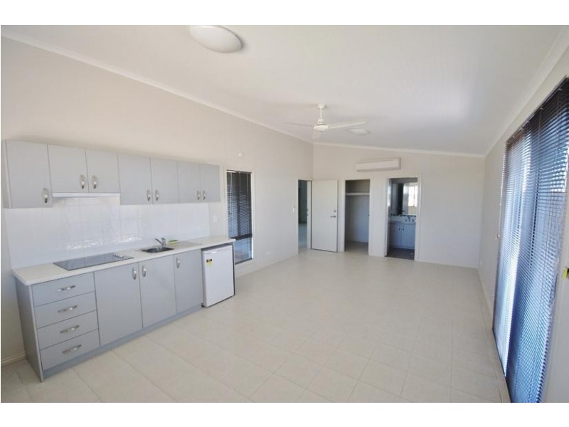 14 Curlew Street, Karratha WA 6714