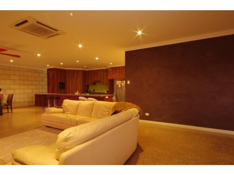 37 Walkington Circle, Karratha WA 6714