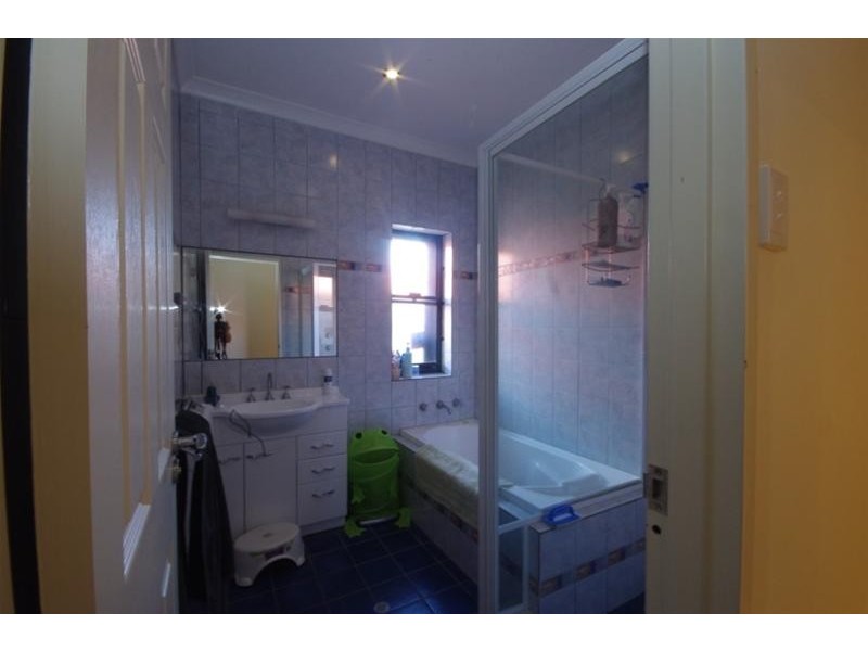 37 Walkington Circle, Karratha WA 6714