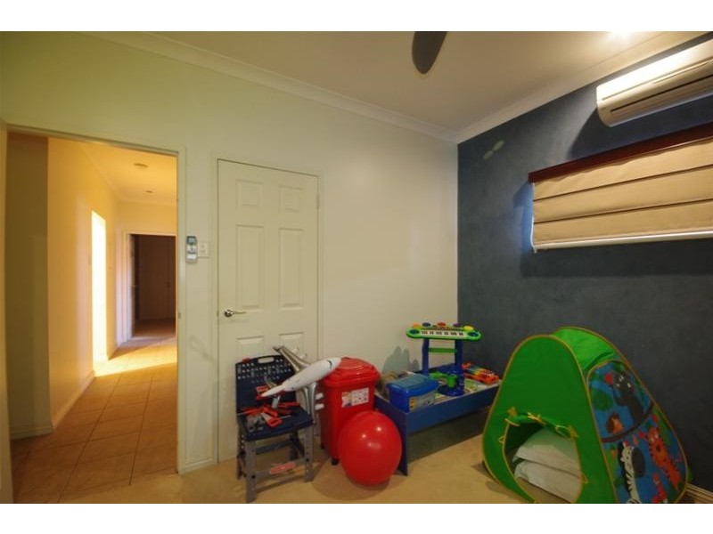 37 Walkington Circle, Karratha WA 6714